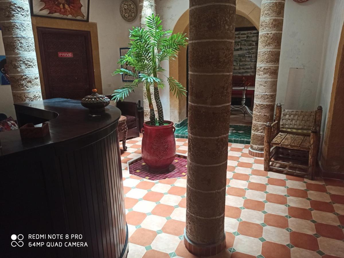Riad La Rose Des Vents Εσαουίρα Εξωτερικό φωτογραφία