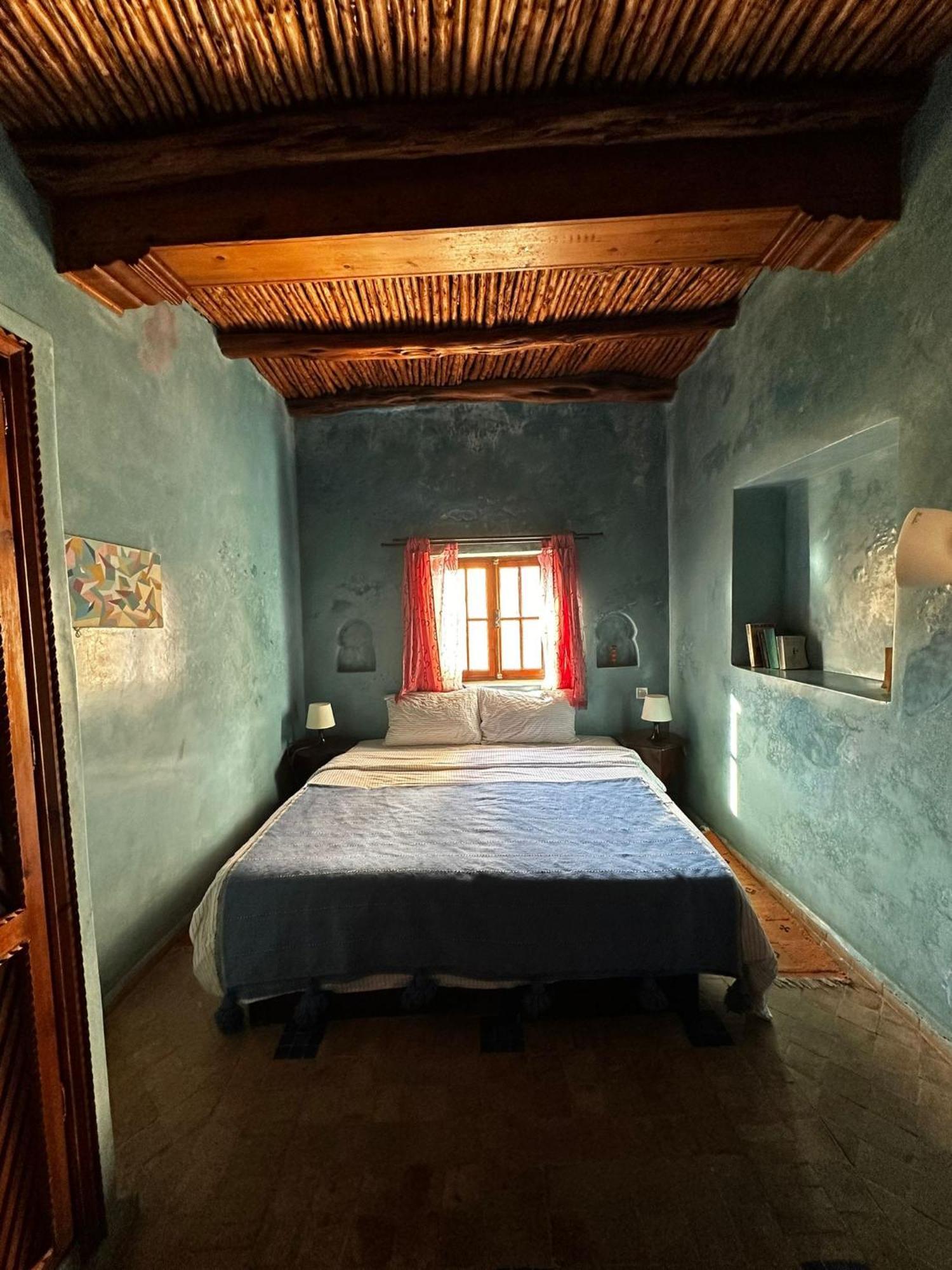 Riad La Rose Des Vents Εσαουίρα Δωμάτιο φωτογραφία