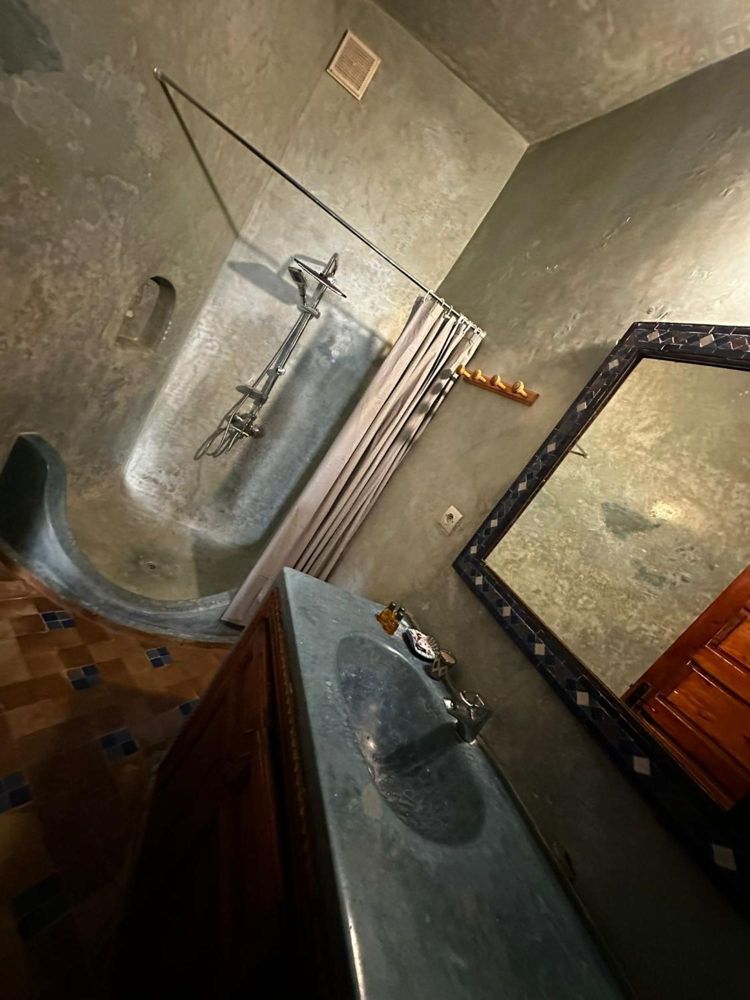 Riad La Rose Des Vents Εσαουίρα Δωμάτιο φωτογραφία