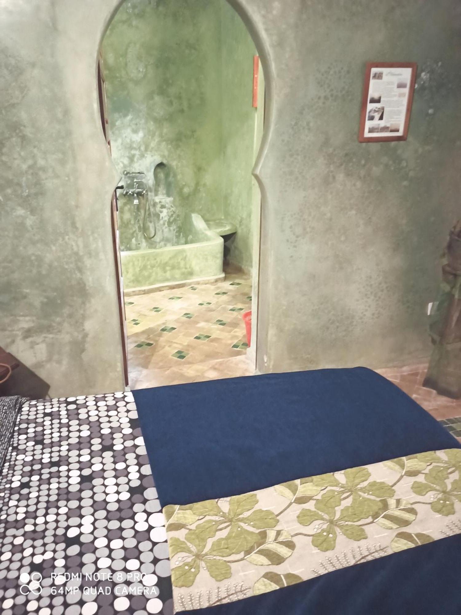 Riad La Rose Des Vents Εσαουίρα Δωμάτιο φωτογραφία