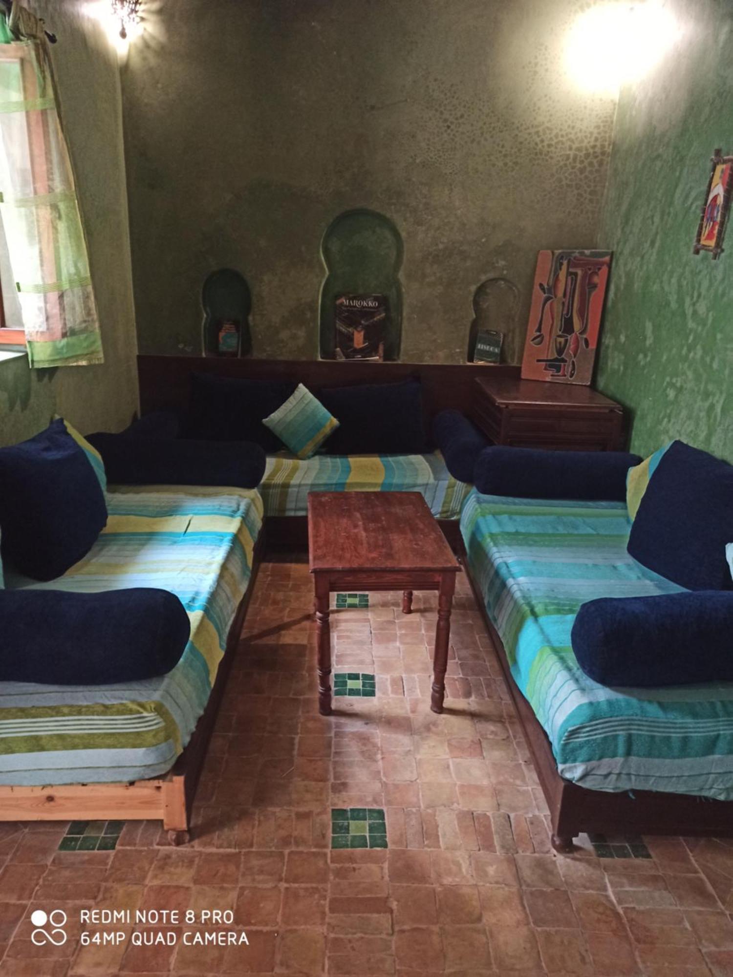 Riad La Rose Des Vents Εσαουίρα Δωμάτιο φωτογραφία
